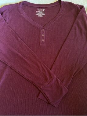 Time and Tru Burgundy Waffle-Knit Henley  Light weight size  XXXL/ 22